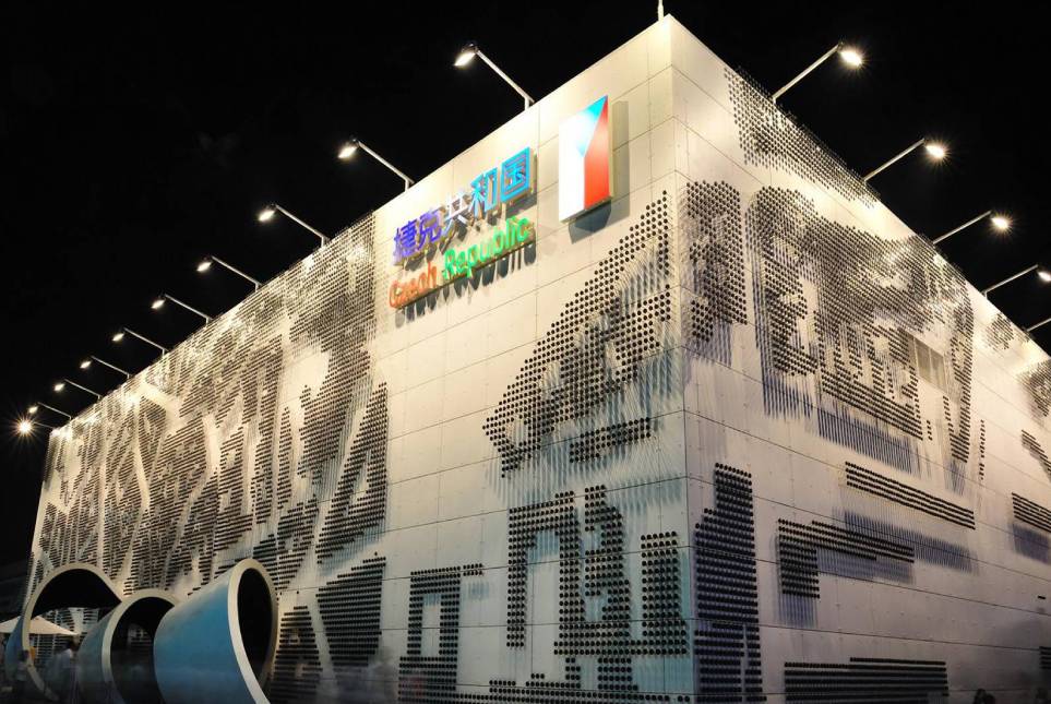建筑展厅设计：空间与模型的展示